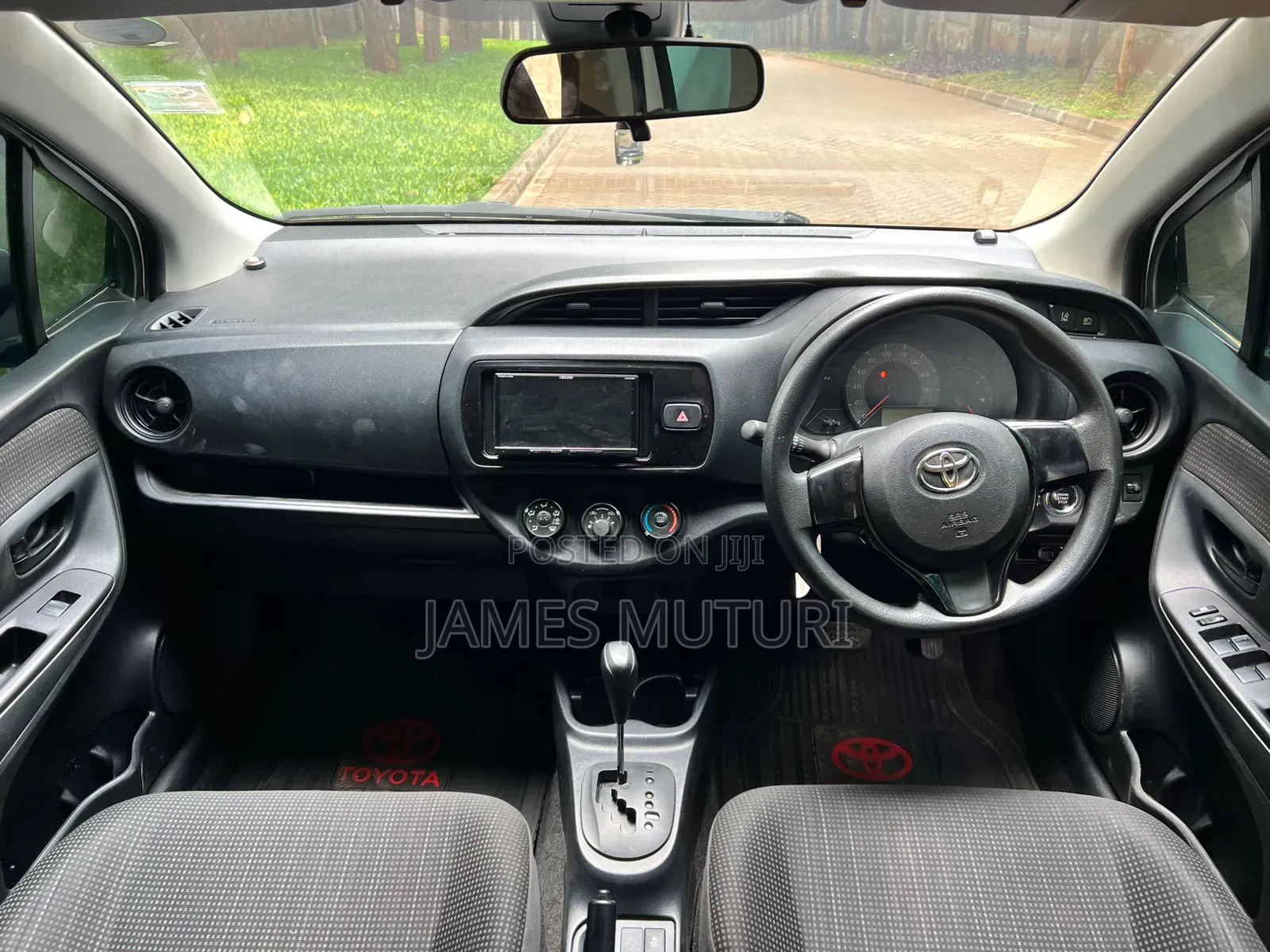 Toyota Vitz 2018 White