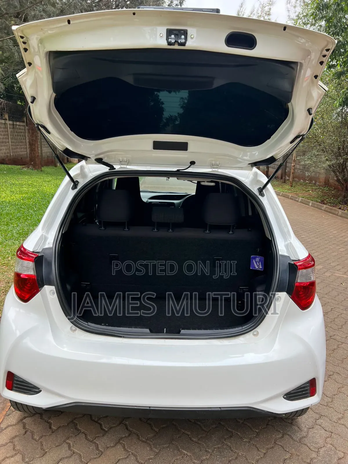 Toyota Vitz 2018 White
