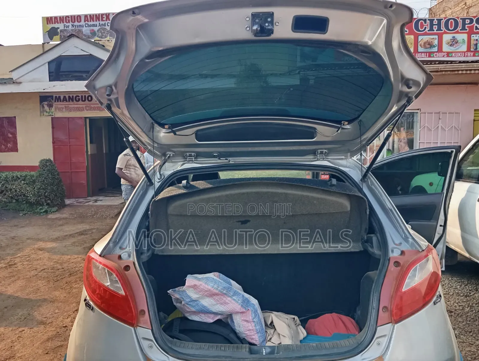 Mazda Demio 2011 Silver