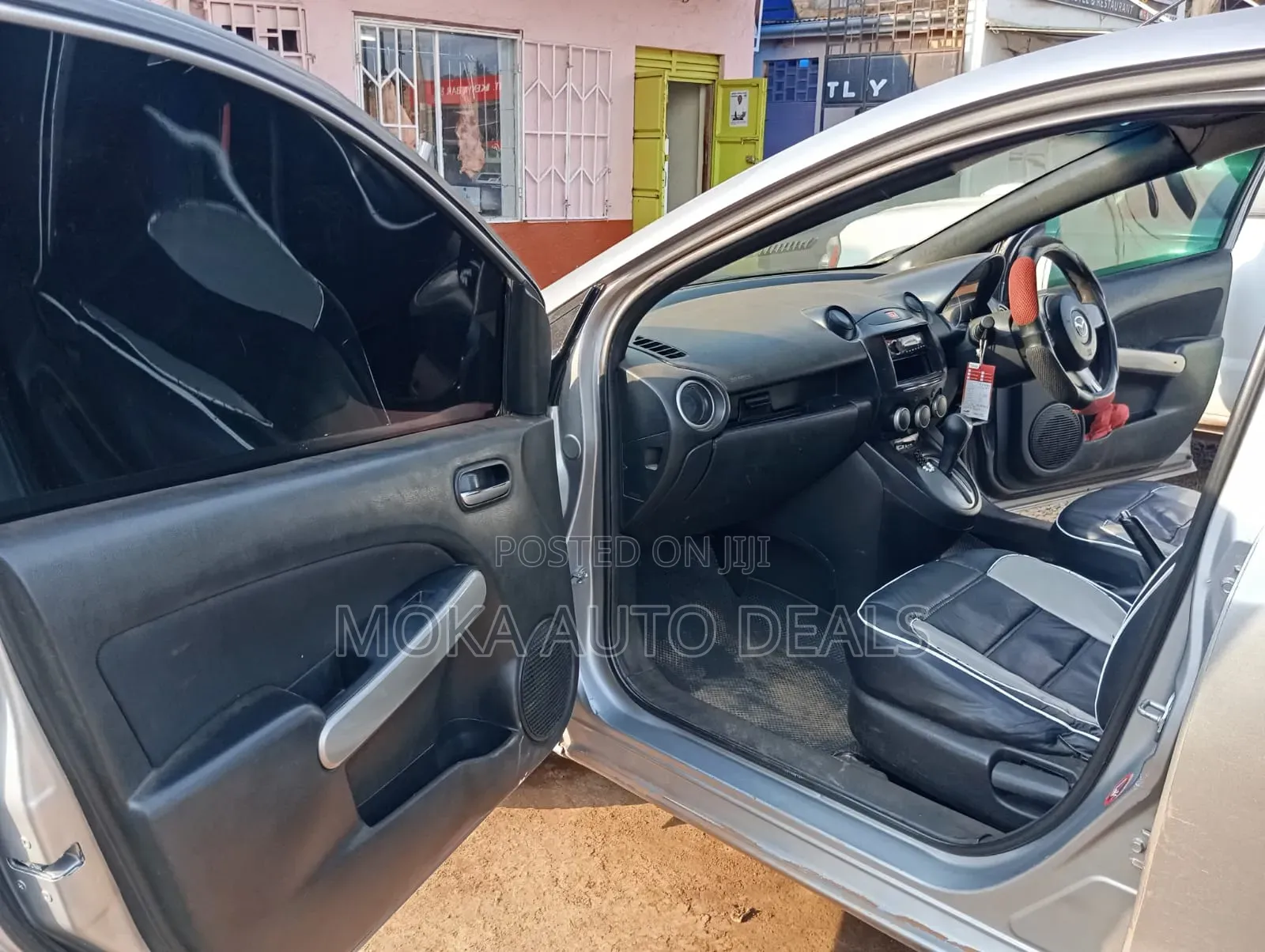 Mazda Demio 2011 Silver