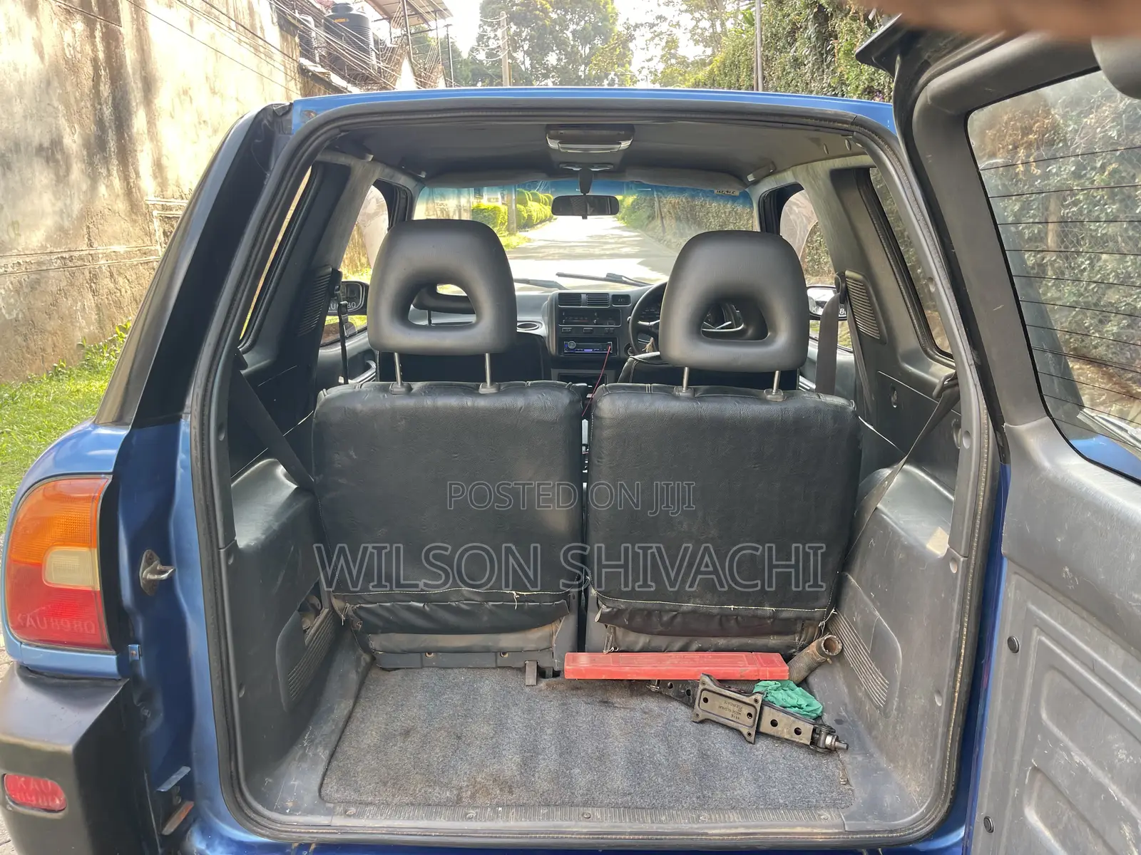 Toyota RAV4 Automatic 2000 Blue