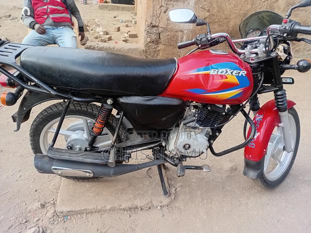 Bajaj Boxer 125 2024 Red - thumbnail 5