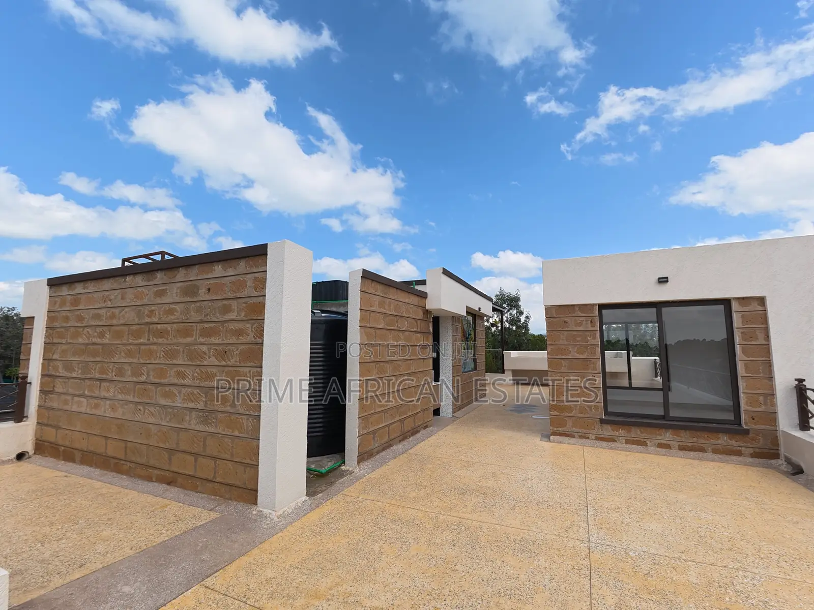 4bdrm Villa in Rimpa for sale