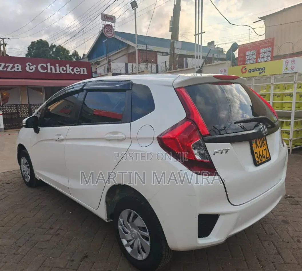 Honda Fit 2017 White