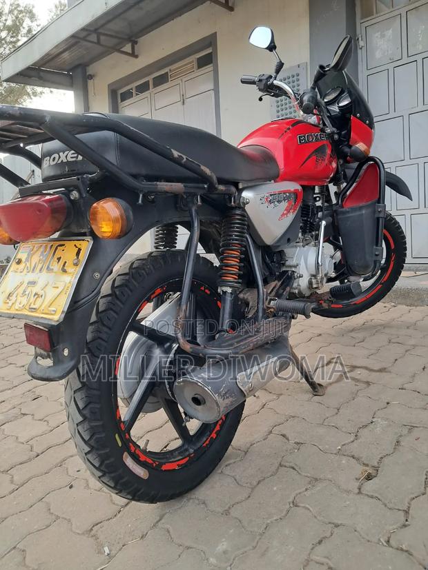 Bajaj Boxer 2025 Red - thumbnail 2