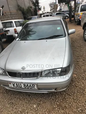 Nissan Bluebird 2002 Blue