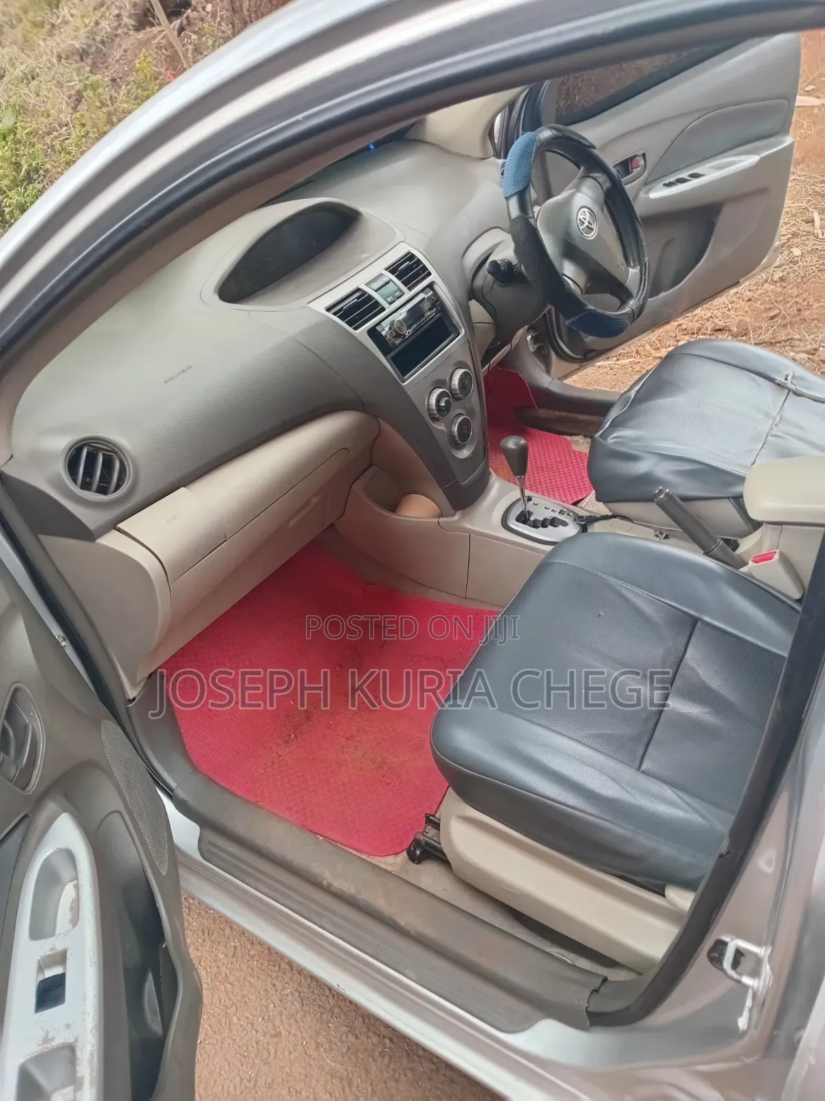 Toyota Belta 2010 Silver
