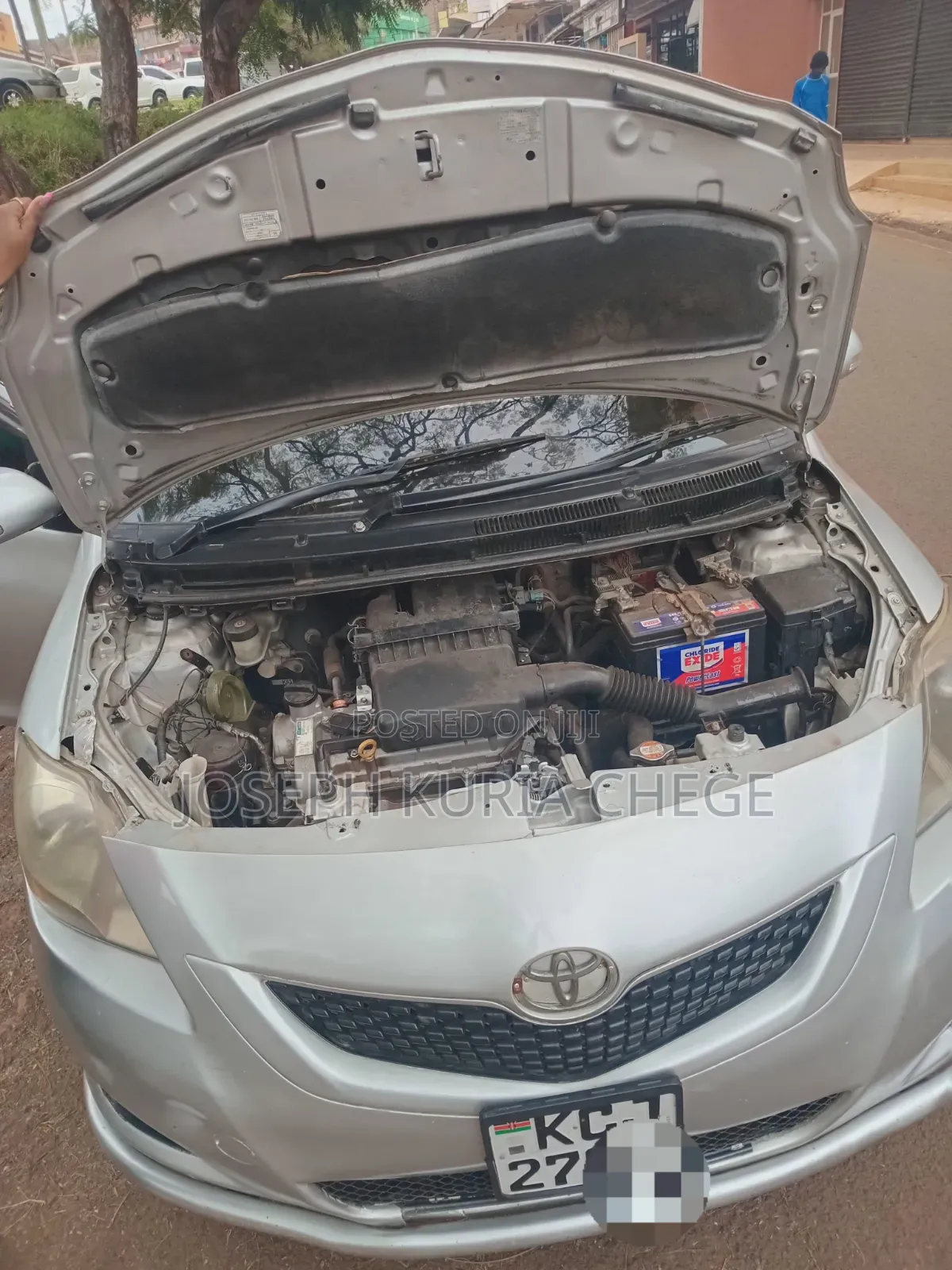 Toyota Belta 2010 Silver