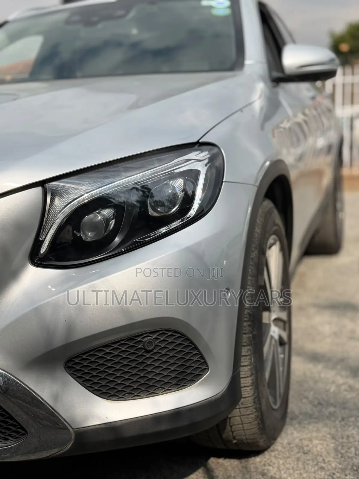 Mercedes-Benz GLC-Class GLC250 Sport Utility 4-Door (2.0L, 4cyl Turbo)