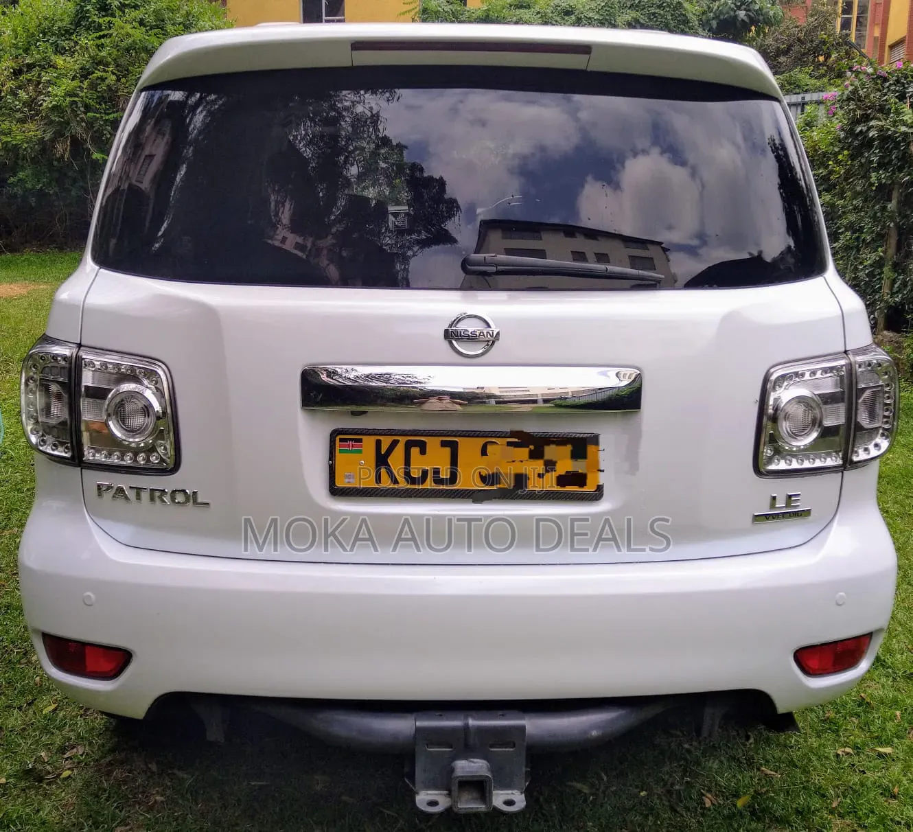 Nissan Patrol 2016 White