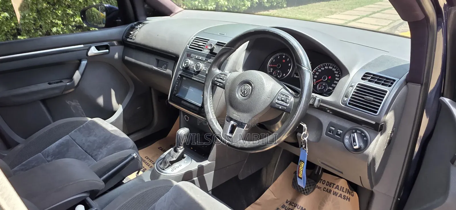 Volkswagen Touran 2015 Blue