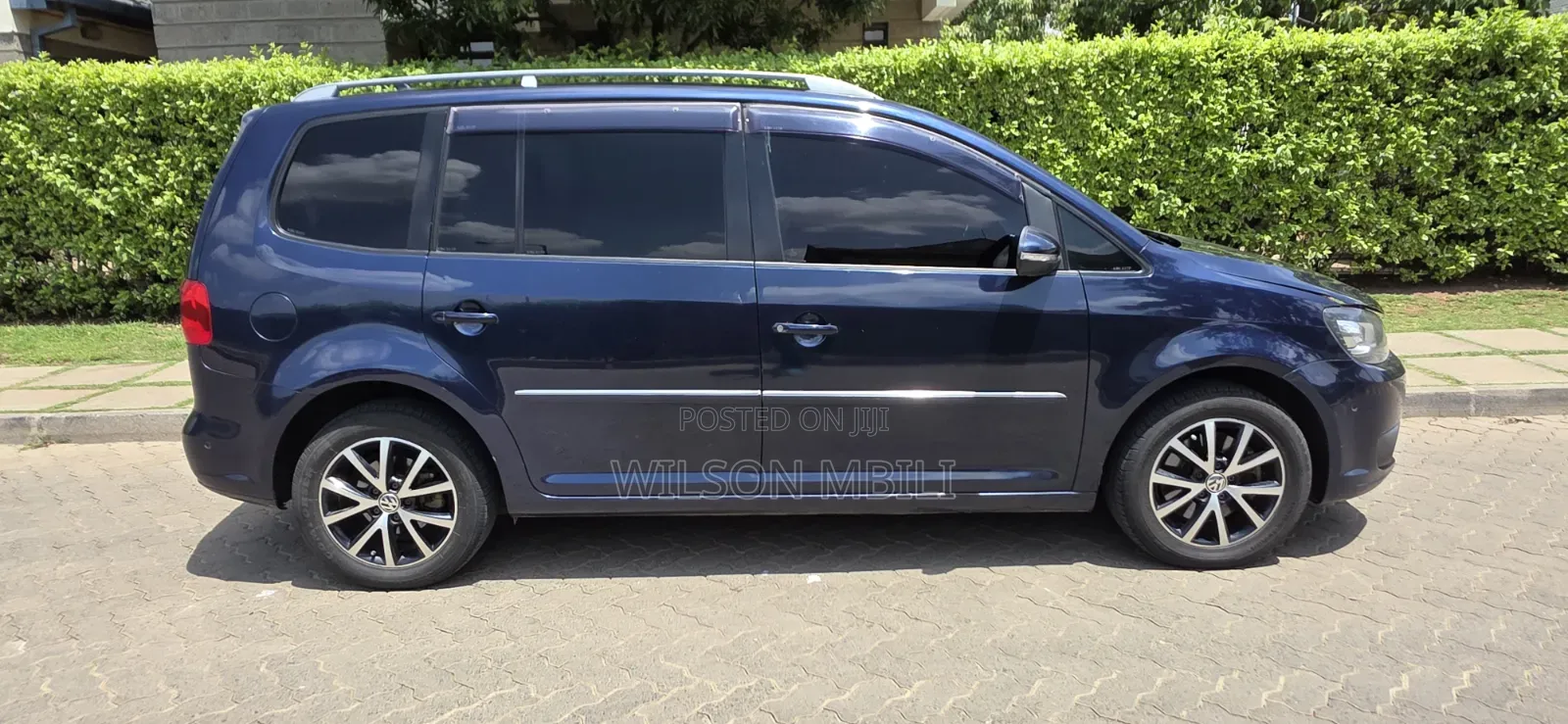 Volkswagen Touran 2015 Blue