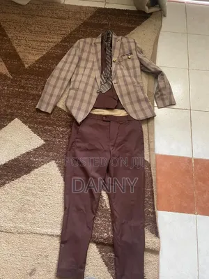 Nice Calvin Klein in Good Condition