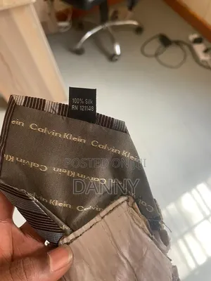 Nice Calvin Klein in Good Condition