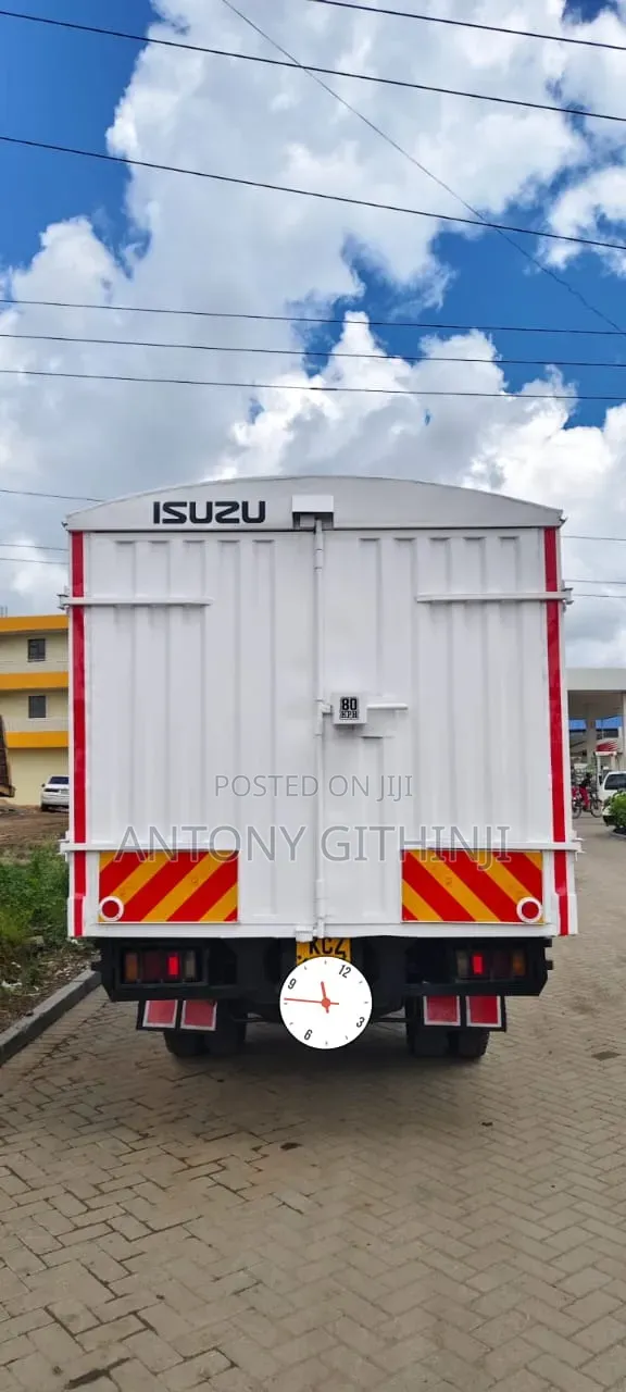 Isuzu NKR for Sale