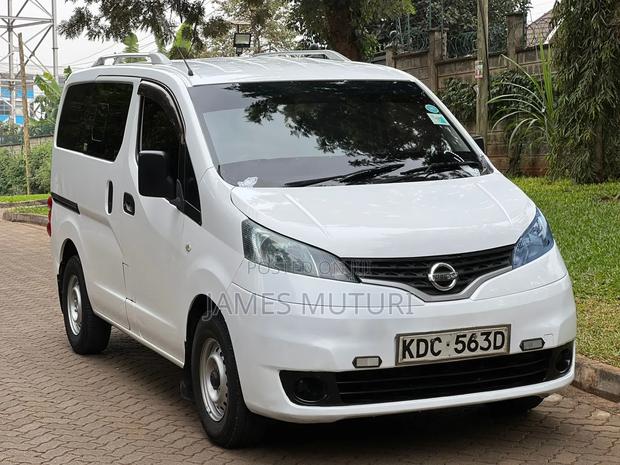 Nissan NV200 2014 White - thumbnail 2