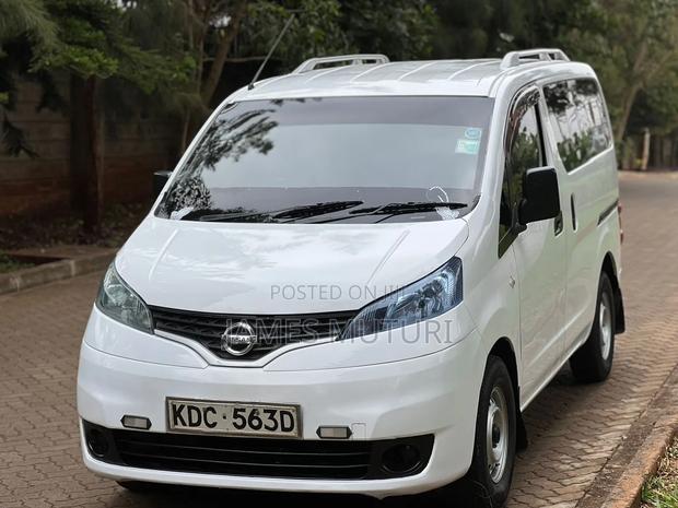 Nissan NV200 2014 White - thumbnail 3