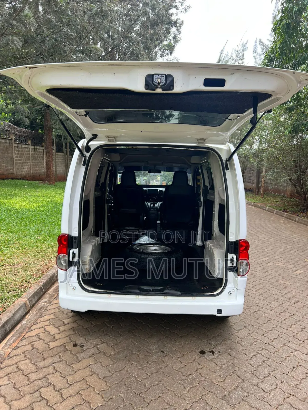 Nissan NV200 2014 White