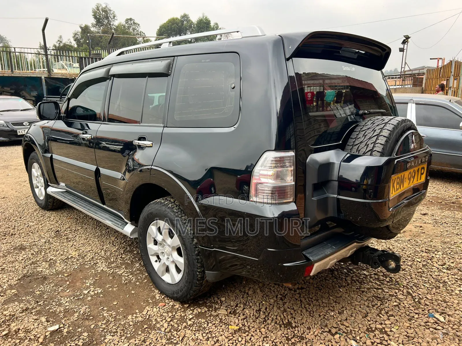 Mitsubishi Pajero 2010 Black