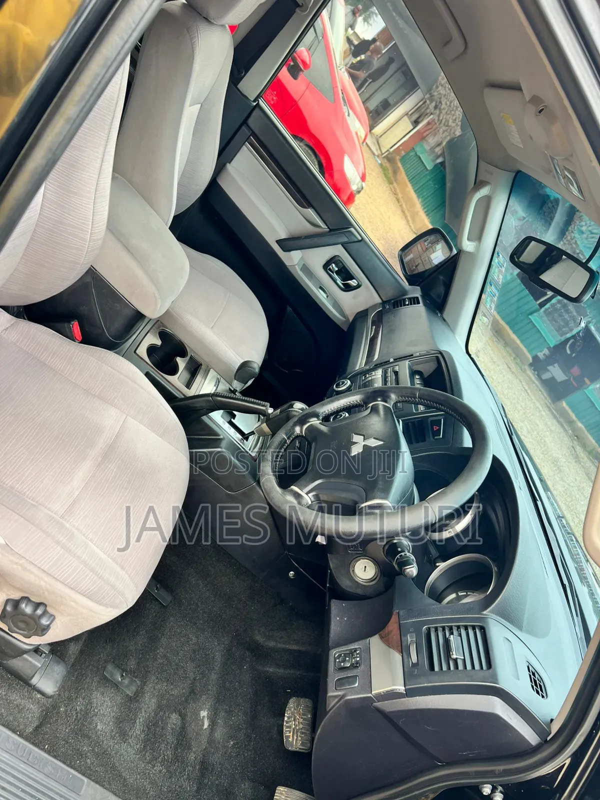 Mitsubishi Pajero 2010 Black