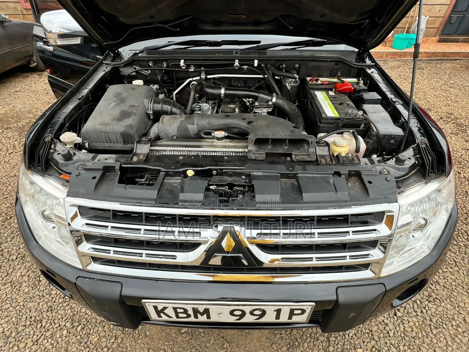 Mitsubishi Pajero 2010 Black