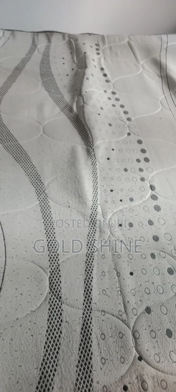 Before and After Cleaning of Mattress