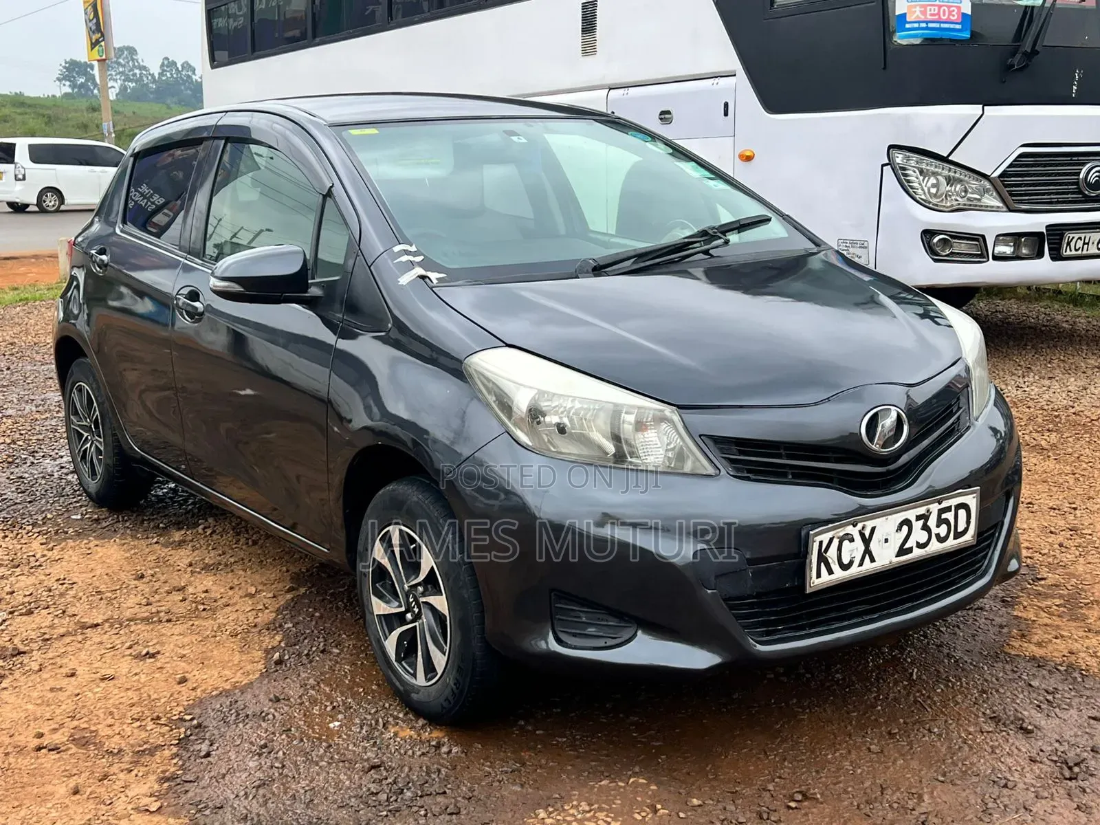 Toyota Vitz 2012 Gray
