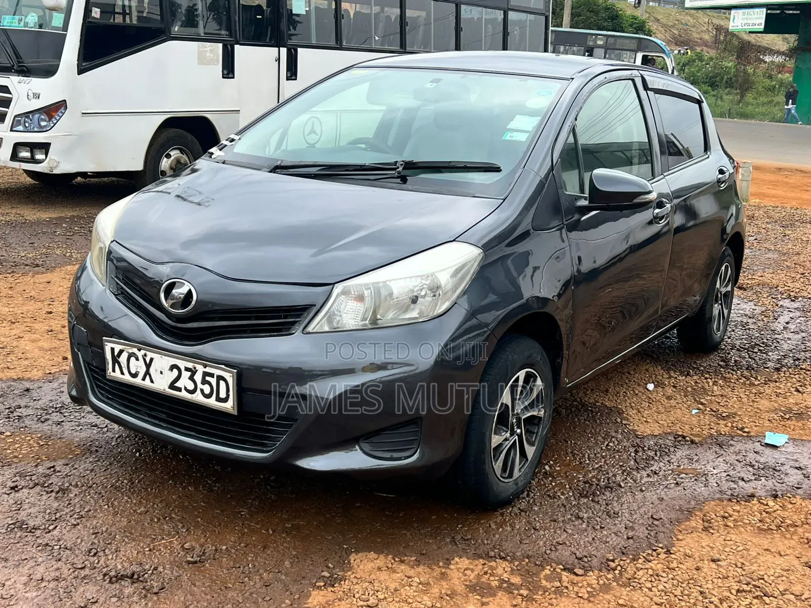 Toyota Vitz 2012 Gray