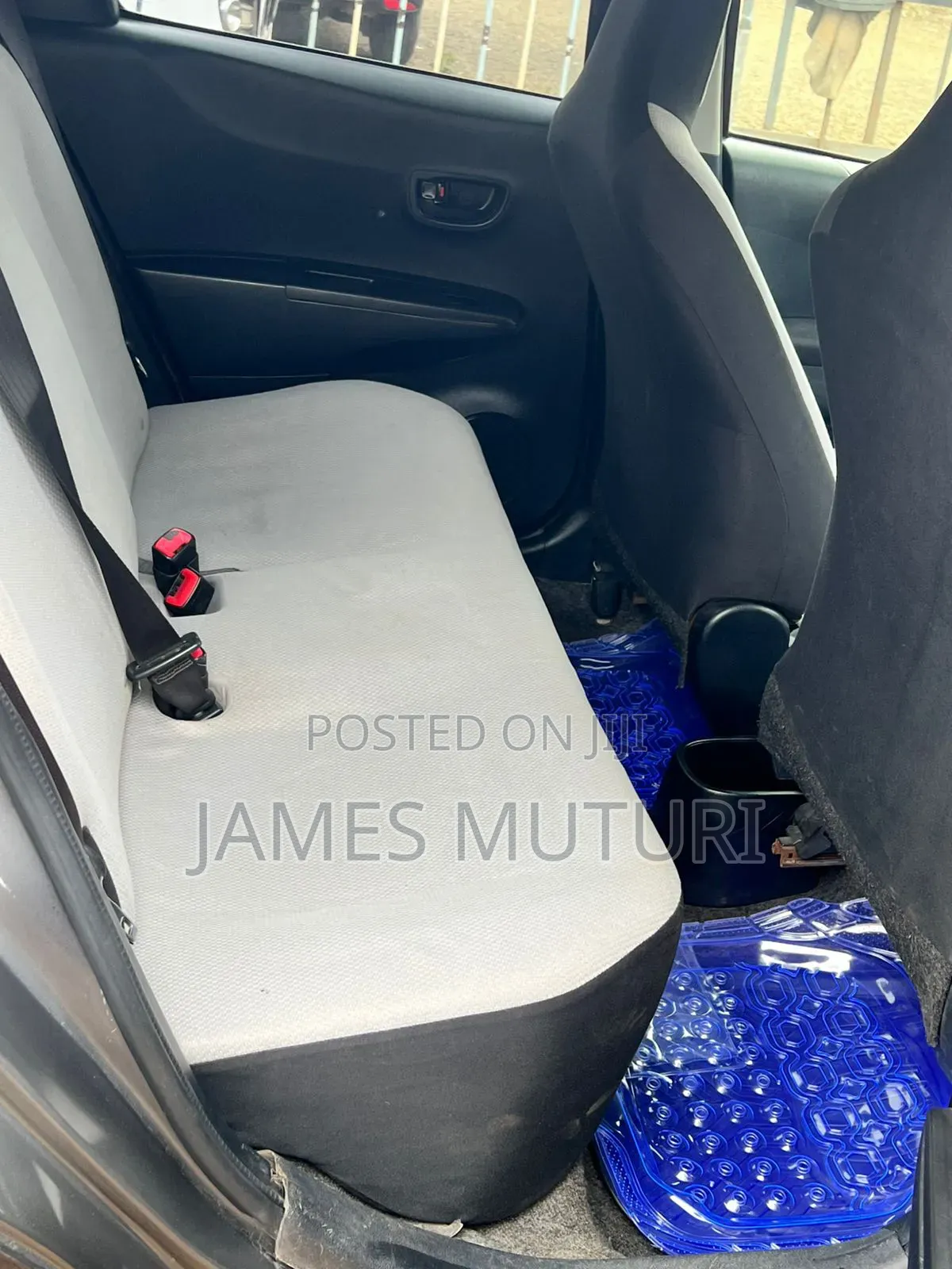 Toyota Vitz 2012 Gray