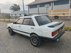 Nissan Sunny 1999 White