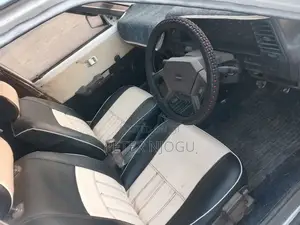 Nissan Sunny 1999 White