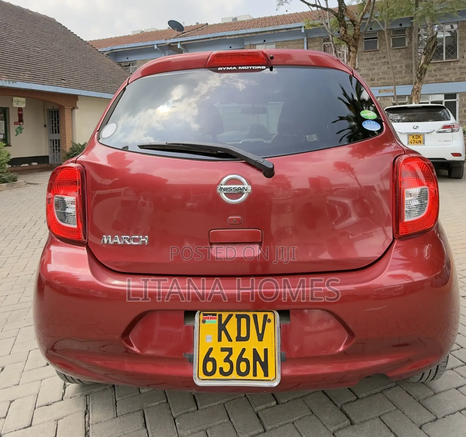 Nissan March 2018 Red
