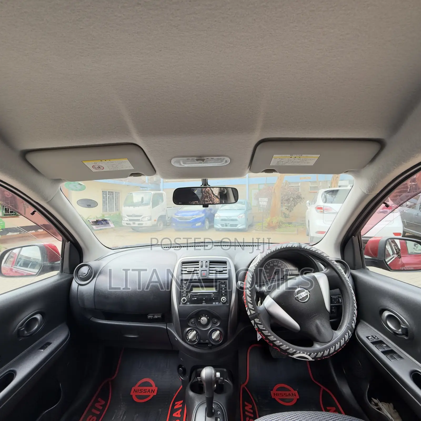 Nissan March 2018 Red