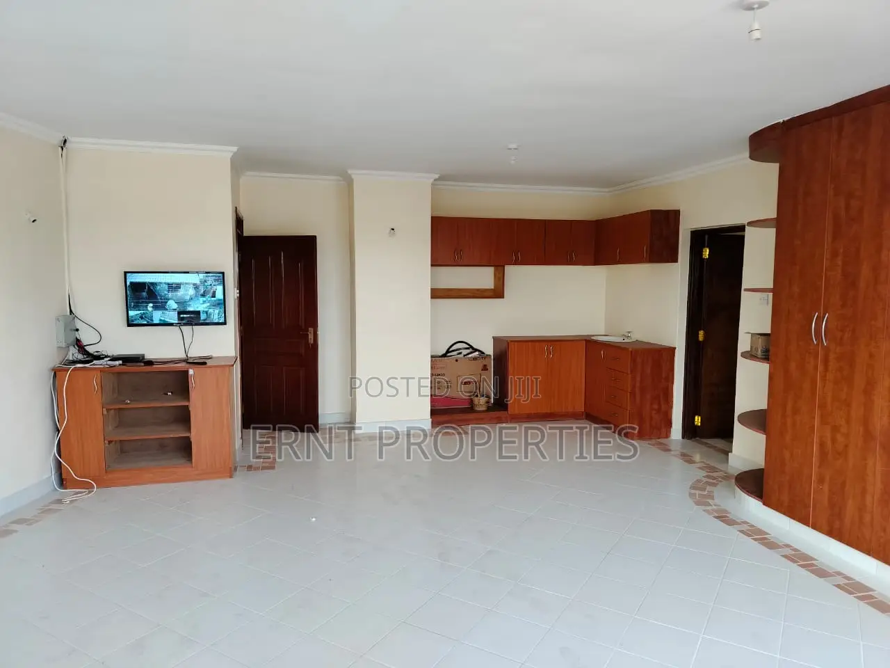 9bdrm Mansion in Kitengela for sale