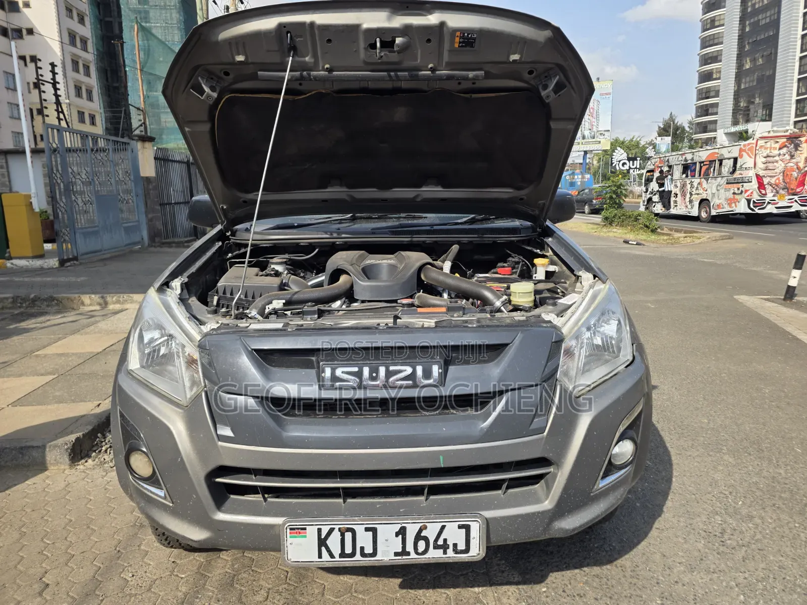 Isuzu D-MAX 2022 Gray