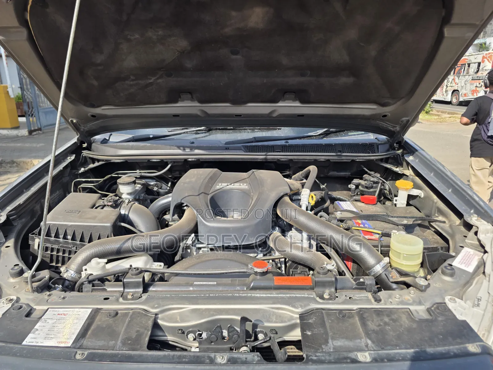 Isuzu D-MAX 2022 Gray