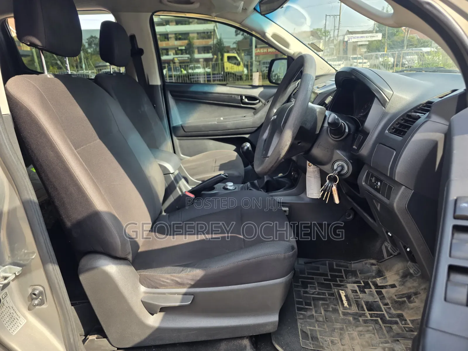 Isuzu D-MAX 2022 Gray
