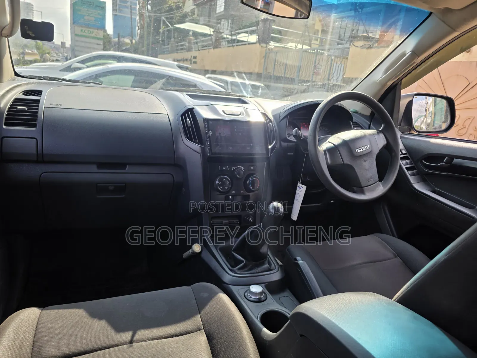 Isuzu D-MAX 2022 Gray