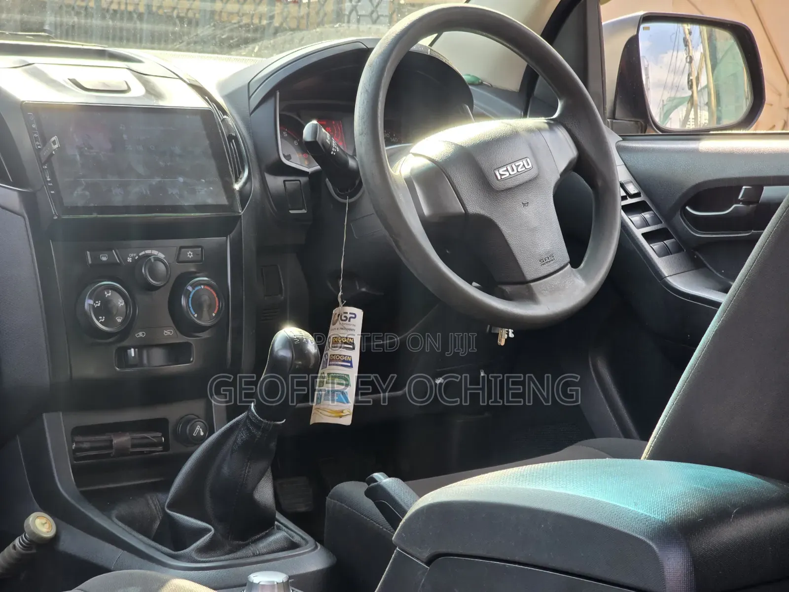 Isuzu D-MAX 2022 Gray