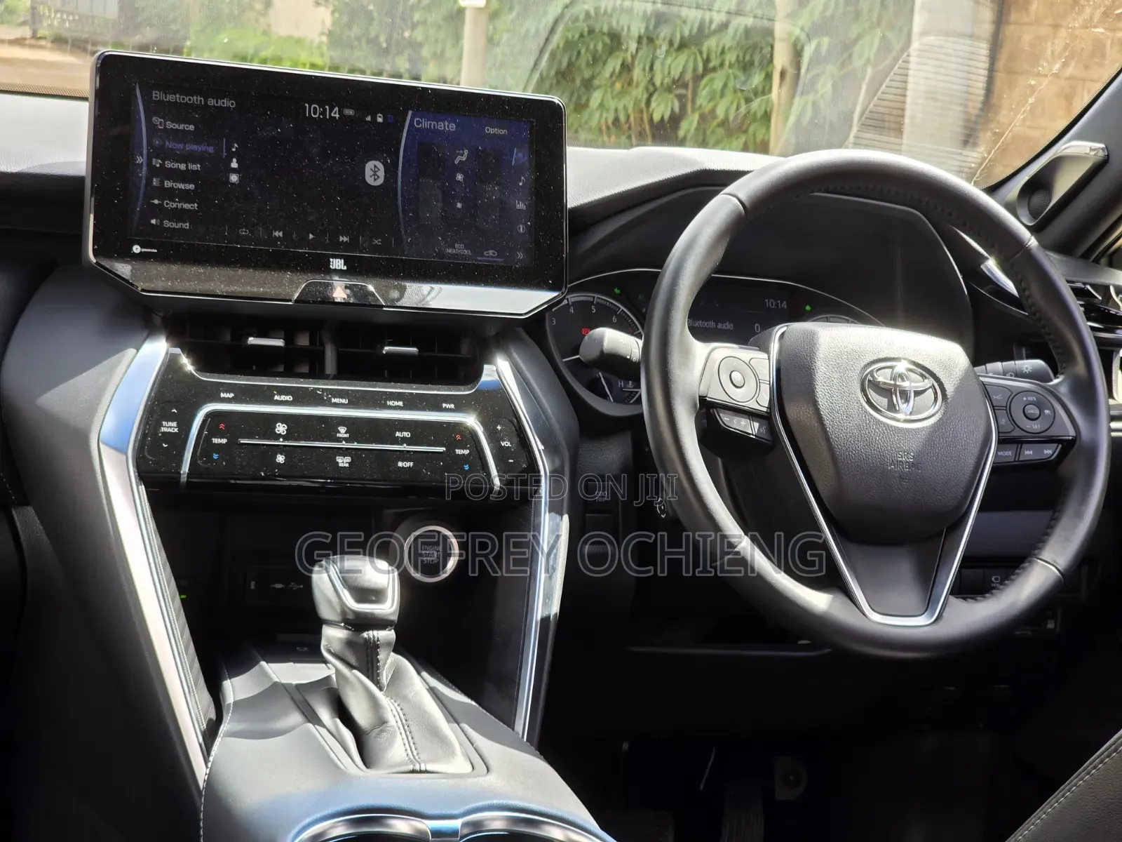 Toyota Harrier 2.0 2020 White