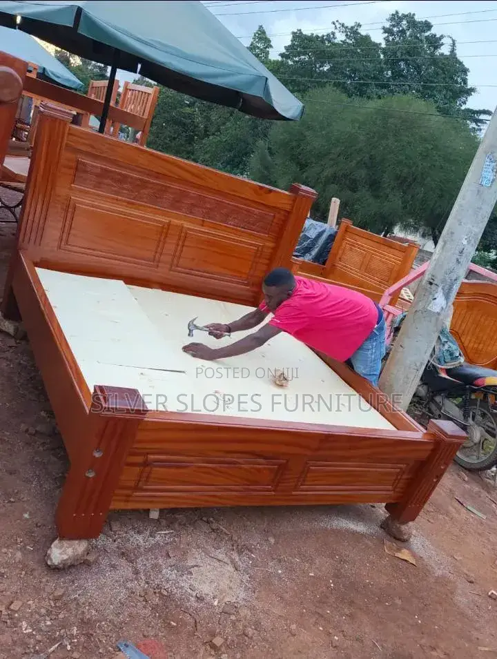 Pure Mahogany King Size Bed (6x6) Modern Design