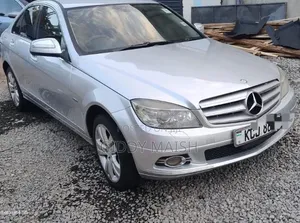 Mercedes-Benz C200 2009 Silver