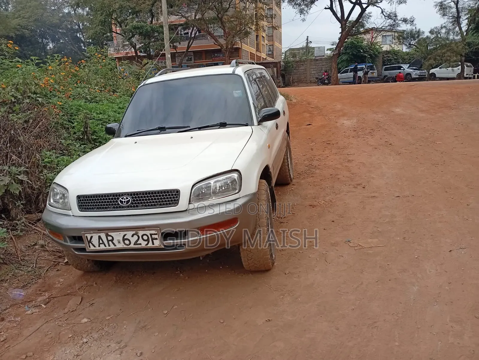 Toyota RAV4 Automatic 2000 Silver