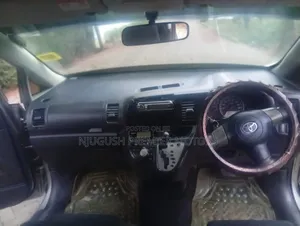 Toyota Wish 2008 Silver
