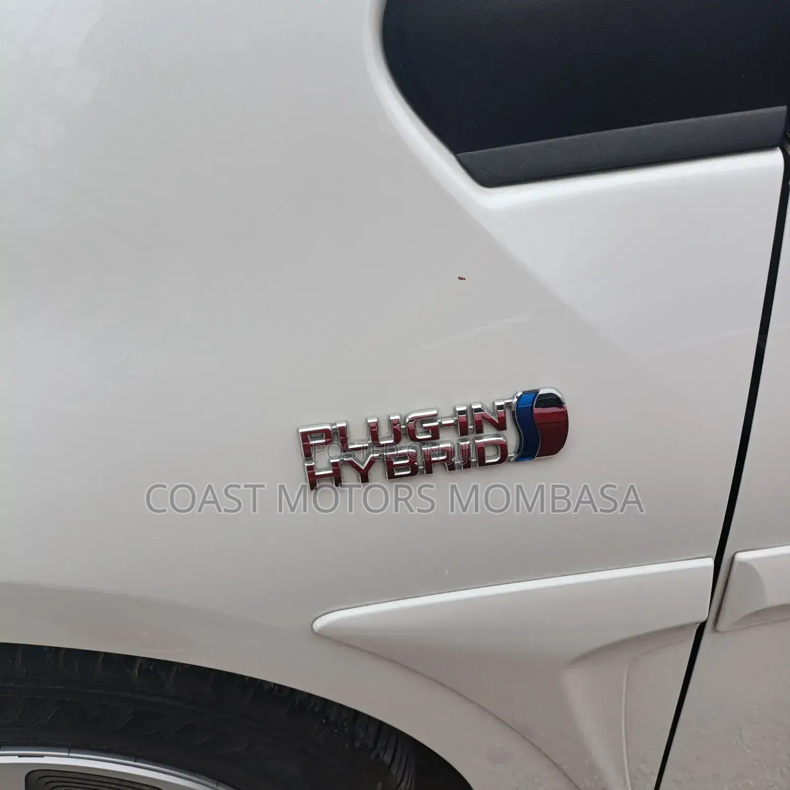 Toyota Prius 2019 White