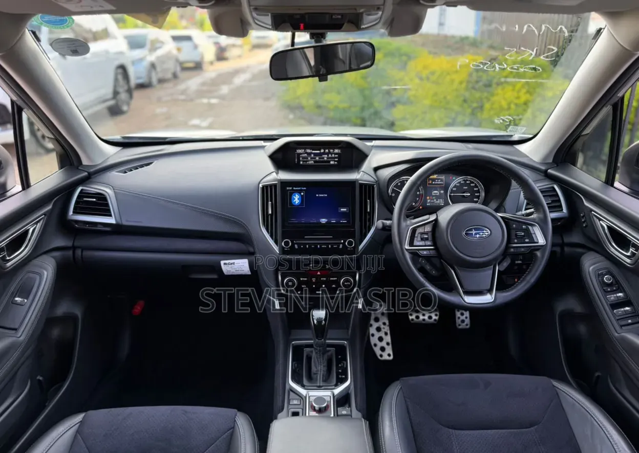 Subaru Forester 2021 Silver