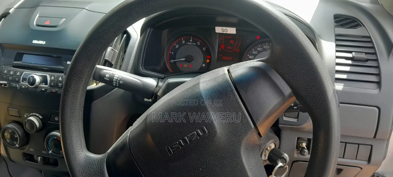Isuzu D-MAX 2023 Gray
