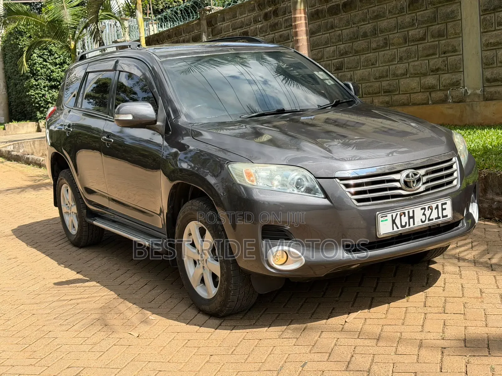 Toyota Vanguard 2009 Gray