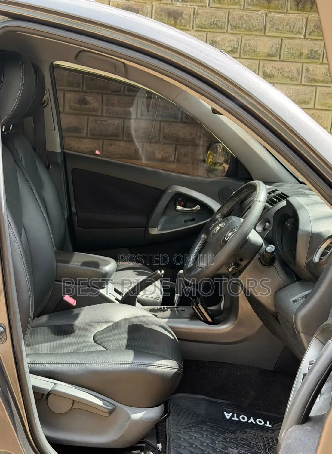 Toyota Vanguard 2009 Gray
