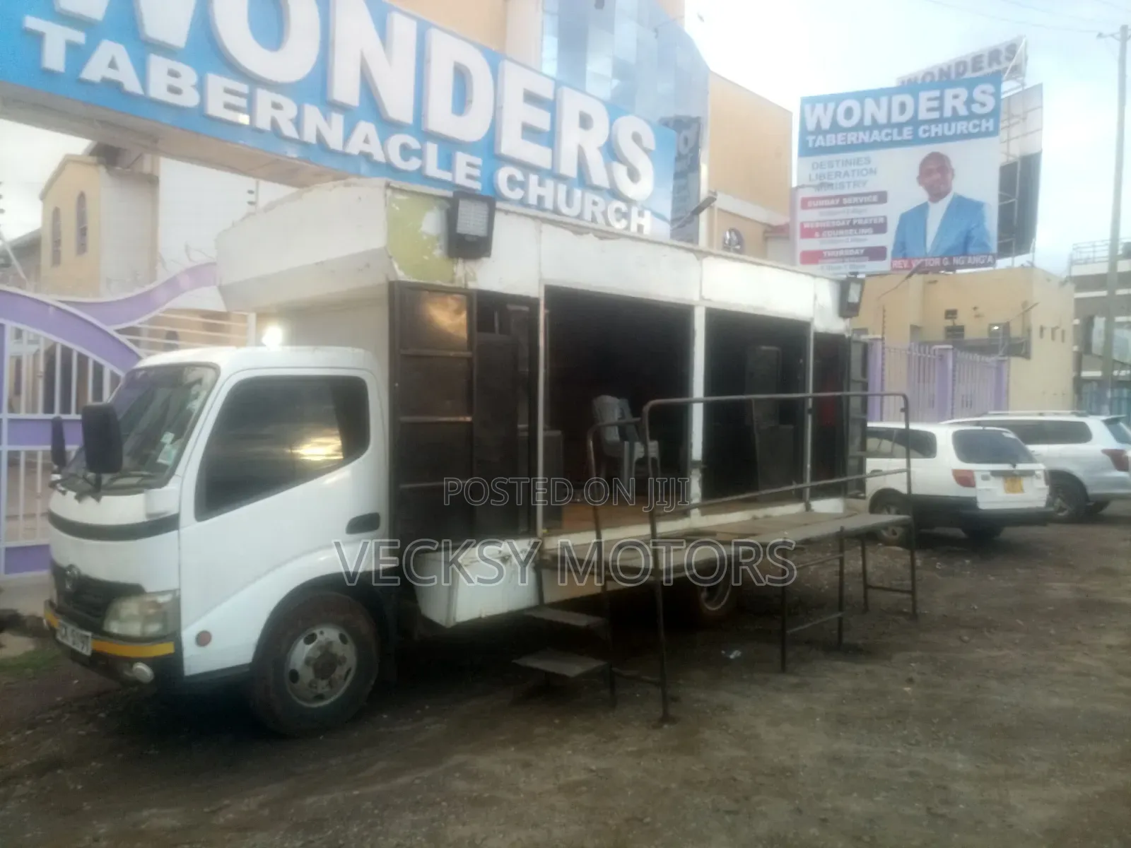 Toyota Dyna Truck Customised for Roadshow